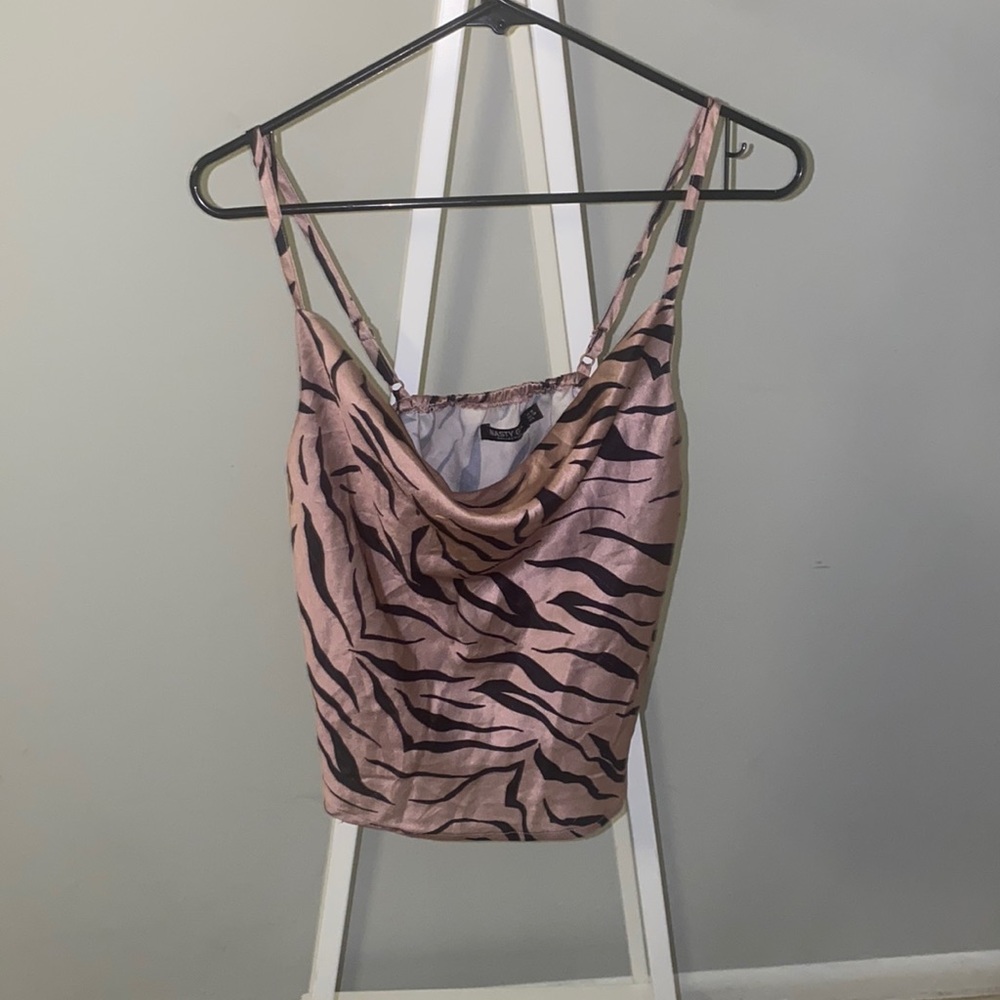 Pink zebra cropped tank